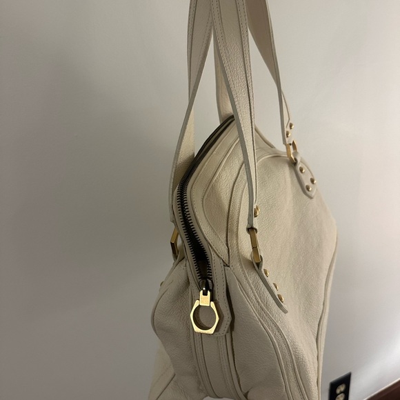 Zac Posen Cream Shoulder Bag with Gold Accents - Picture 3 of 5